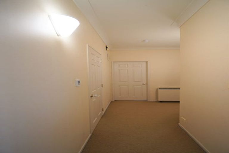 Photo of property in 2/18 Waipa Street, Birkenhead, Auckland, 0626