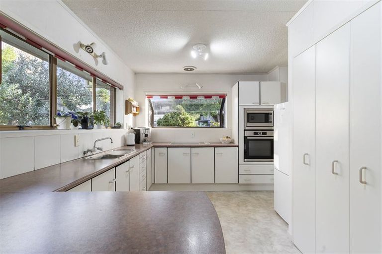 Photo of property in 208 Clovelly Road, Bucklands Beach, Auckland, 2012