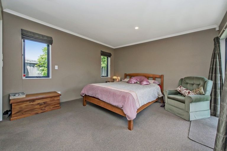 Photo of property in 5 Pollock Place, Rolleston, 7614
