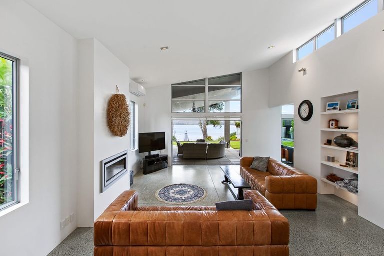 Photo of property in 33 Waimarie Road, Whenuapai, Auckland, 0618