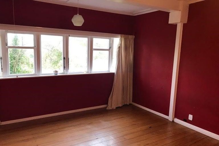 Photo of property in 18 Asquith Terrace, Brooklyn, Wellington, 6021