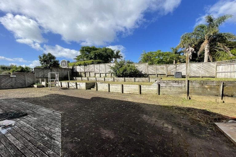 Photo of property in 27 Charles Prevost Drive, The Gardens, Auckland, 2105