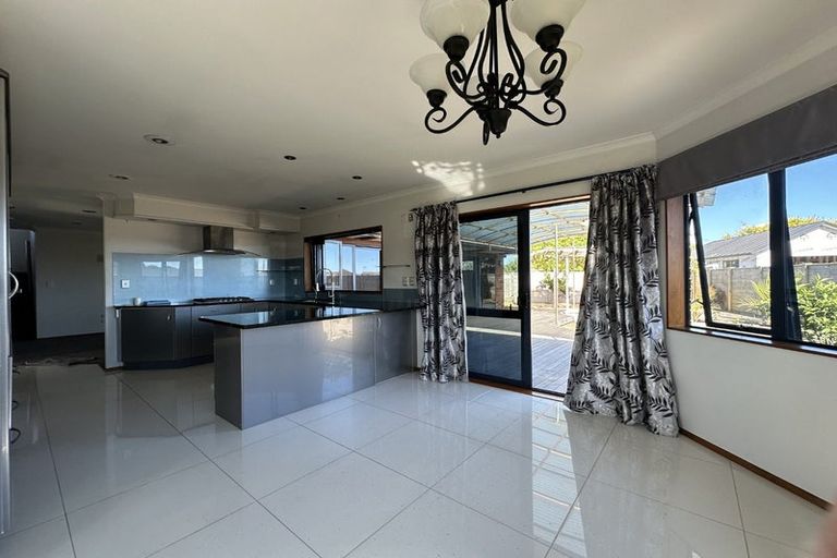 Photo of property in 62 Domain Road, Papamoa Beach, Papamoa, 3118