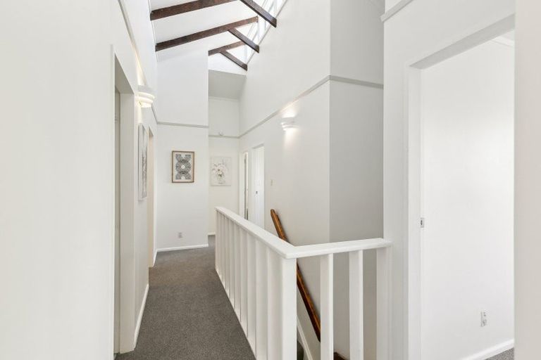 Photo of property in 3 Saint Aidans Way, Tawa, Wellington, 5028