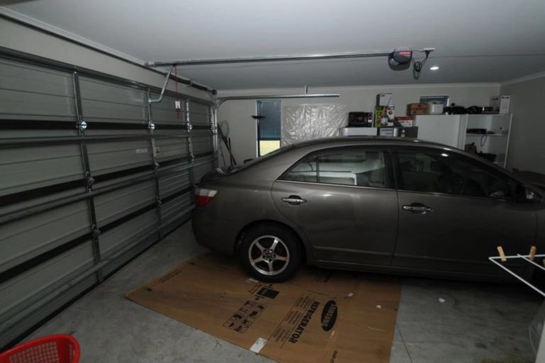 Photo of property in 37 Tupelo Street, Pukete, Hamilton, 3200