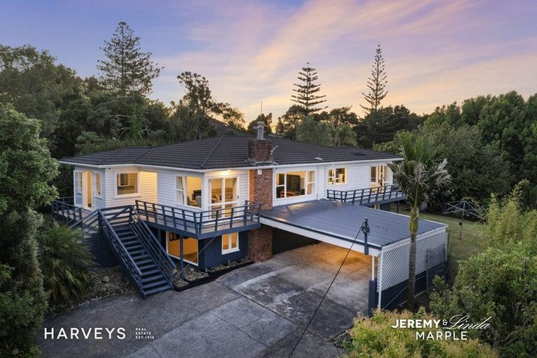 Photo of property in 61a West Lynn Road, Titirangi, Auckland, 0604