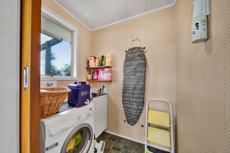 Photo of property in 14 Tawa Street, Hawera, 4610