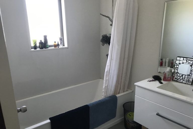 Photo of property in 47a Cologne Street, Martinborough, 5711