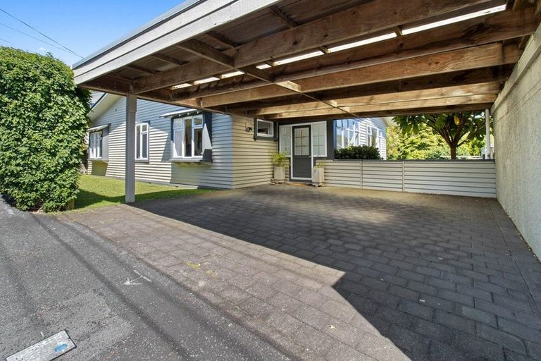 Photo of property in 62 Cutfield Road, New Plymouth, 4310