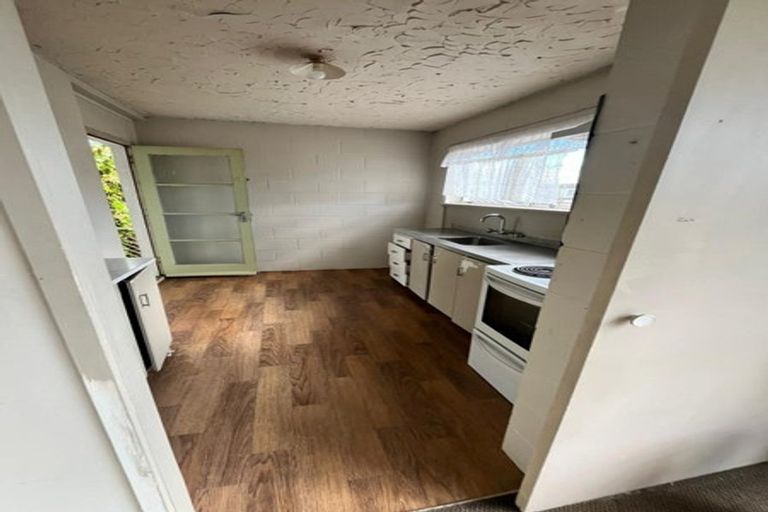 Photo of property in 1 Ihaka Place, Papatoetoe, Auckland, 2104