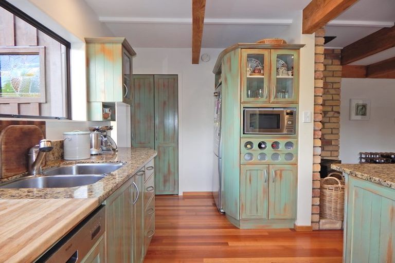 Photo of property in 17 Kendall Road, Kerikeri, 0230