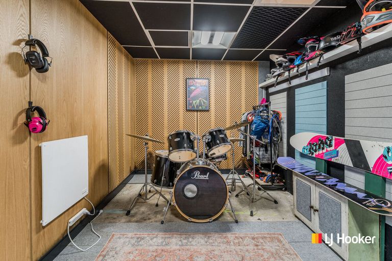 Photo of property in 25 Elwyn Crescent, Green Island, Dunedin, 9018