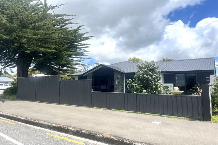 Photo of property in 153 Brougham Street, Westport, 7825