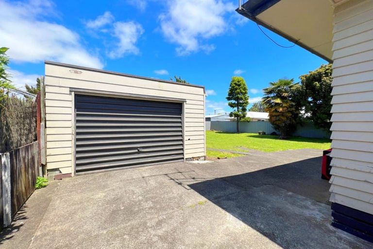 Photo of property in 10 Thornton Place, Melville, Hamilton, 3206