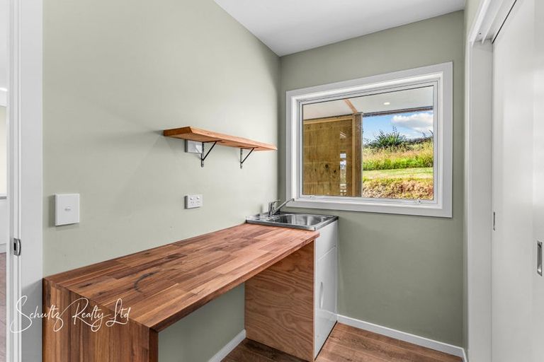 Photo of property in 918 Oneriri Road, Kaiwaka, 0573