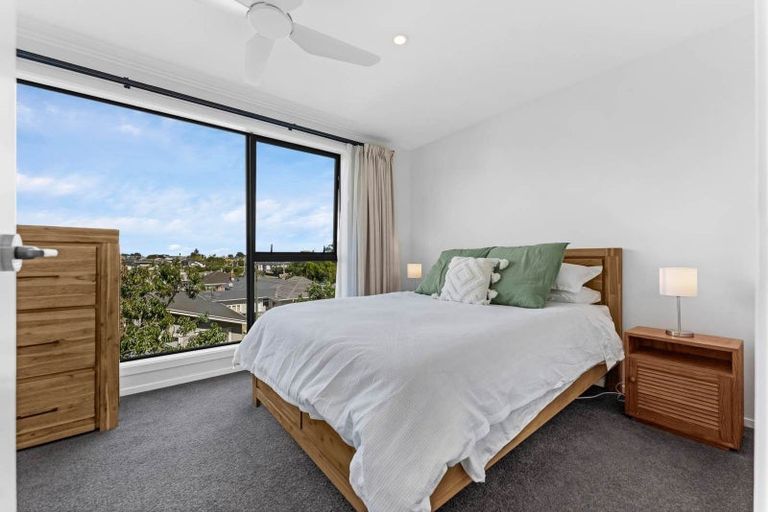 Photo of property in 8 Pukakaho Lane, Papatoetoe, Auckland, 2025