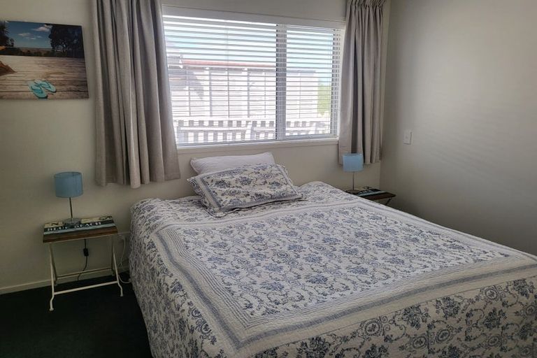 Photo of property in 68 Bream Bay Drive, Ruakaka, 0116