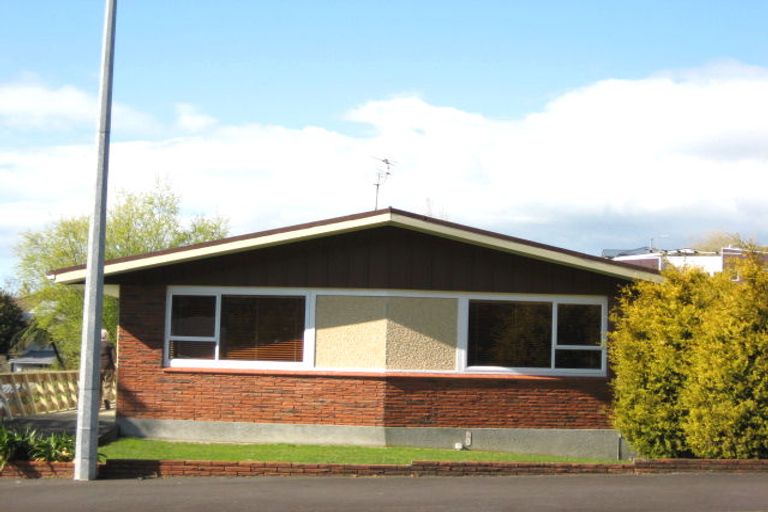 Photo of property in 89 Mangorei Road, Strandon, New Plymouth, 4312