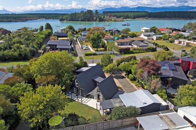 Photo of property in 26 Tahi Street, Mapua, 7005