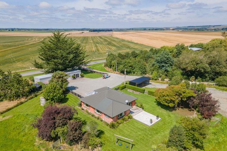 Photo of property in 34 Brenton Road, Hilton, Geraldine, 7991