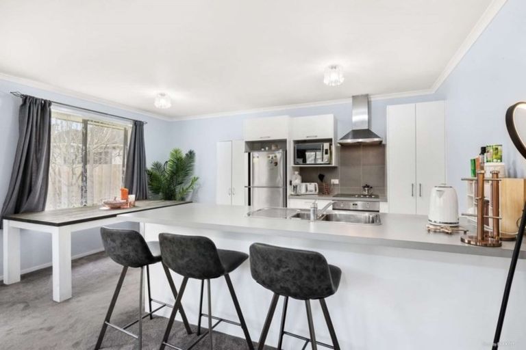 Photo of property in 5 Waitaua Street, Papakura, 2110