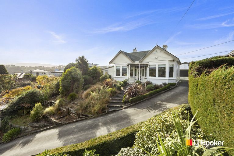 Photo of property in 45 Cranston Street, Andersons Bay, Dunedin, 9013
