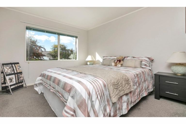 Photo of property in 12 Marlin Street, West Harbour, Auckland, 0618