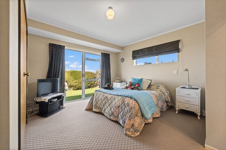 Photo of property in 2/9 Kaiuru Street, Nukuhau, Taupo, 3330