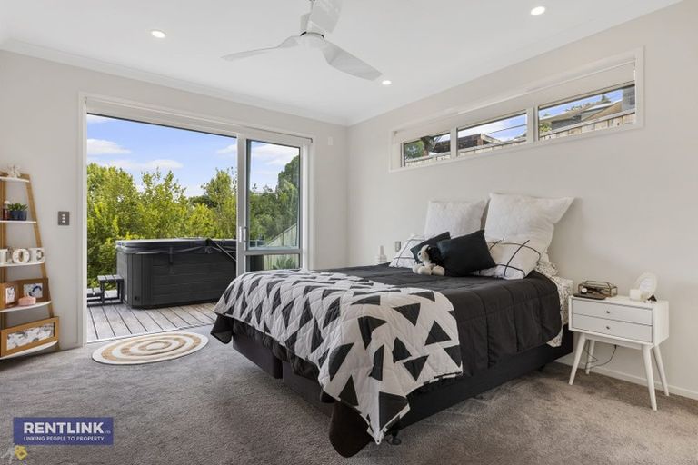 Photo of property in 32 Sereno Vista, Bellevue, Tauranga, 3110