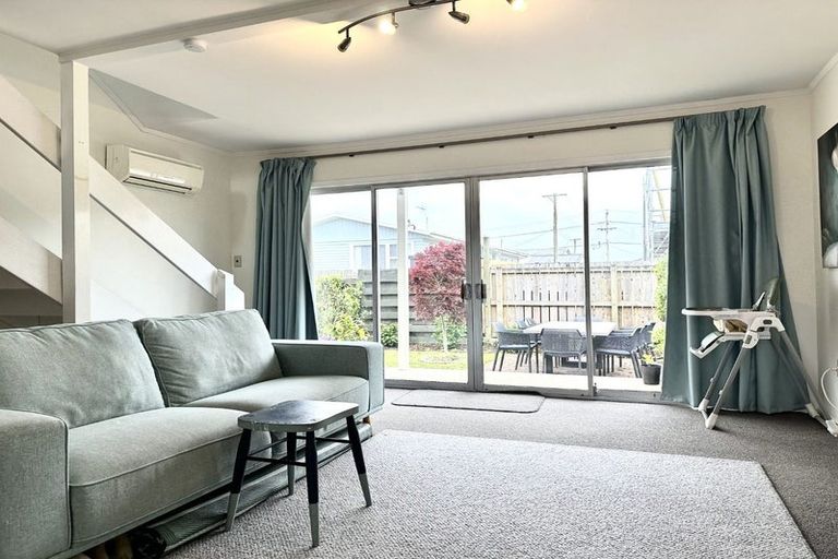 Photo of property in 19 William Booth Grove, Trentham, Upper Hutt, 5018
