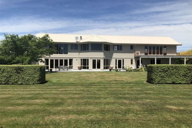 Photo of property in 16 Mairaki Road, Fernside, Rangiora, 7471