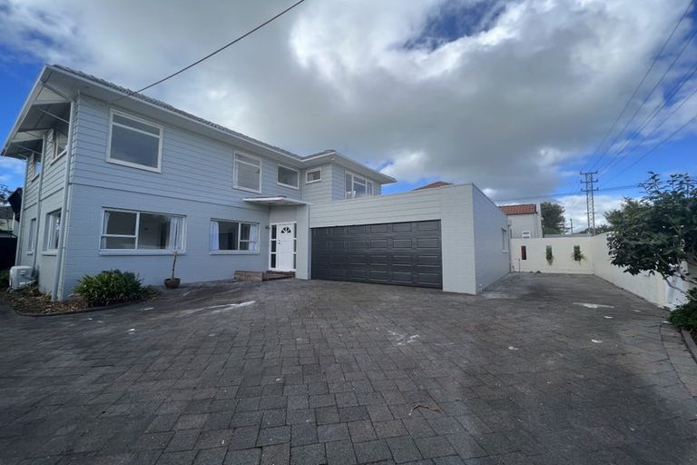 Photo of property in 20 Francis Road, Paraparaumu Beach, Paraparaumu, 5032