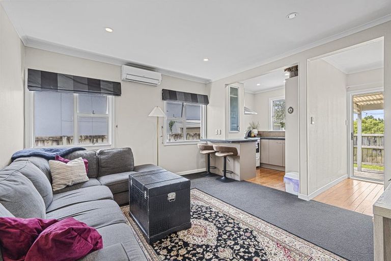 Photo of property in 417 Carrington Street, Upper Vogeltown, New Plymouth, 4310