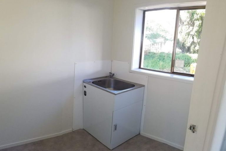 Photo of property in 7/8 Miro Street, New Lynn, Auckland, 0600