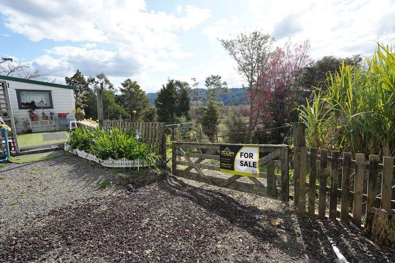 Photo of property in 18 Station Road, Kawakawa, 0210
