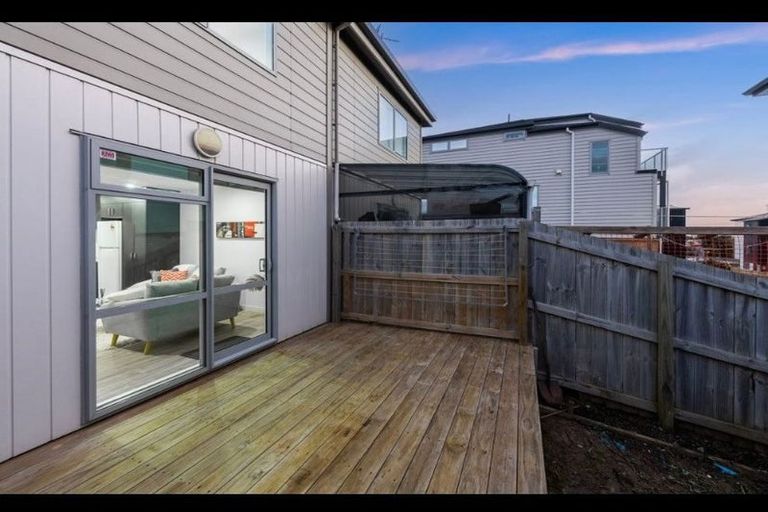 Photo of property in 3 Kanorau Place, Mangere, Auckland, 2022