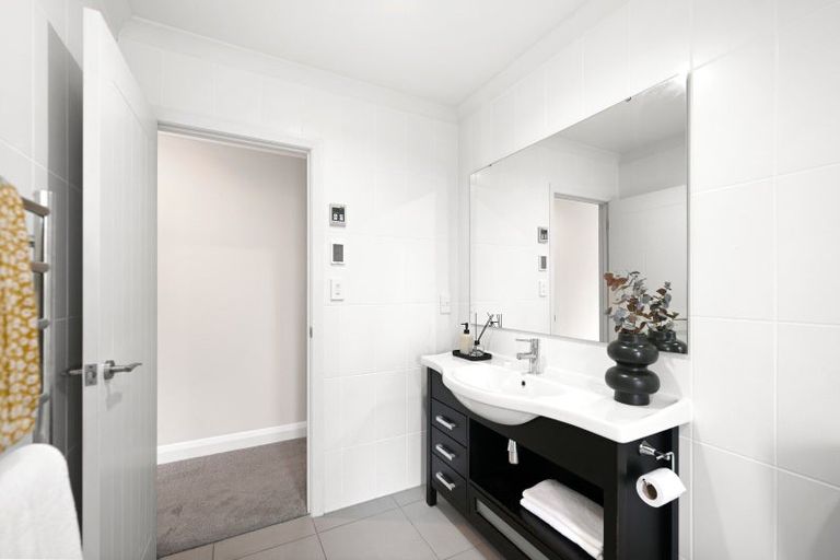 Photo of property in 10 East Ridge Grove, Newstead, Hamilton, 3286