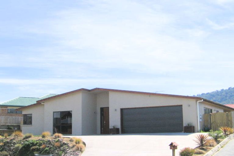 Photo of property in 9 Bullmore Place, Pukehangi, Rotorua, 3015