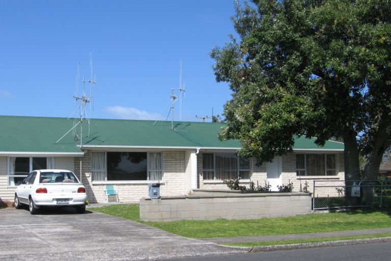 Photo of property in 42 Concord Avenue, Mount Maunganui, 3116