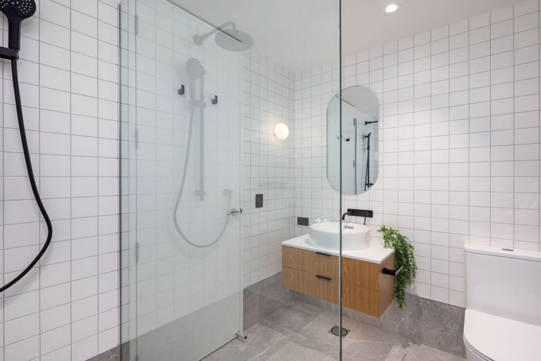 Photo of property in 1/360 Montreal Street, Christchurch Central, Christchurch, 8013