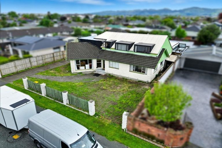 Photo of property in 117 Oakhampton Street, Hornby, Christchurch, 8042
