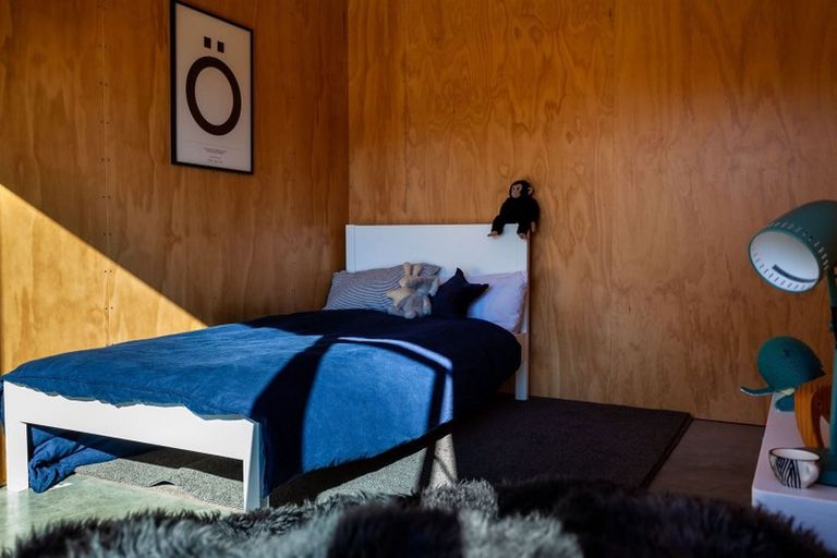 Photo of property in 12 Avalanche Place, Wanaka, 9305