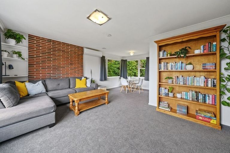 Photo of property in 93 Dowse Drive, Maungaraki, Lower Hutt, 5010