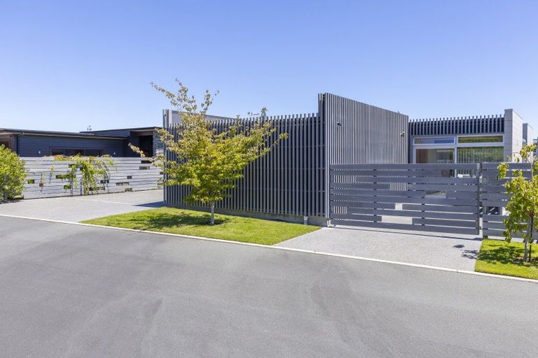 Photo of property in 12 Kurapoto Lane, Rainbow Point, Taupo, 3330