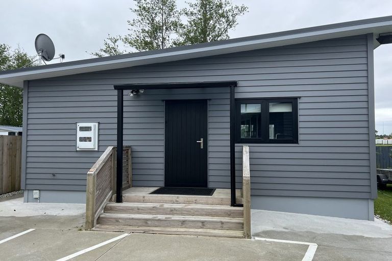 Photo of property in 12a Margaret Place, Milford, Auckland, 0620
