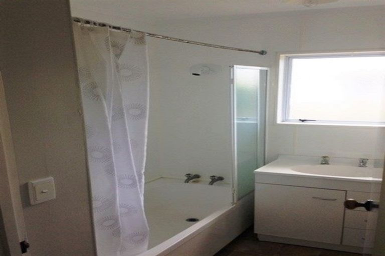 Photo of property in 371a Kahikatea Drive, Dinsdale, Hamilton, 3204