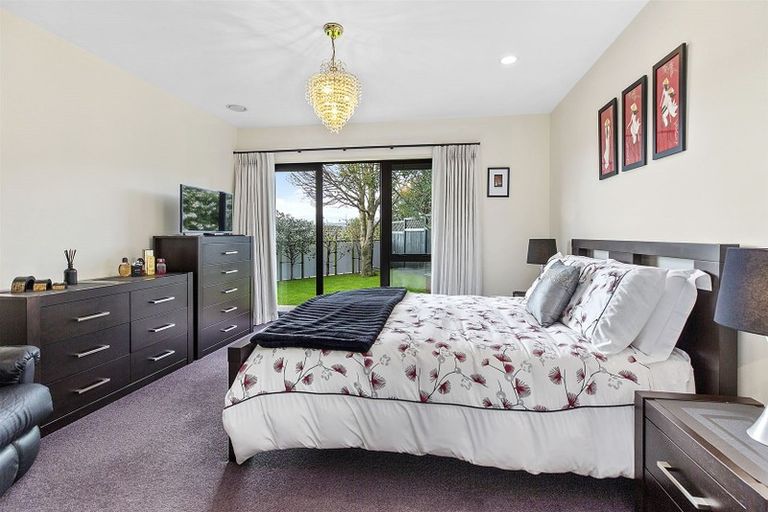 Photo of property in 10 Astronomer Place, Whitby, Porirua, 5024