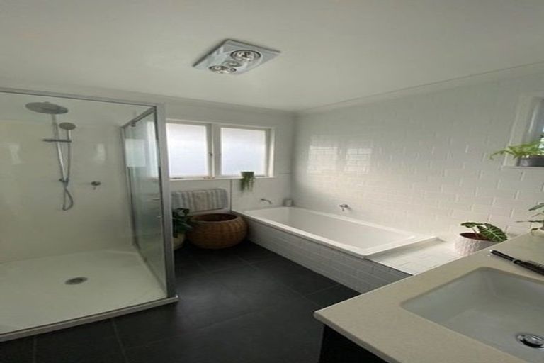 Photo of property in 14 Short Street, Otumoetai, Tauranga, 3110