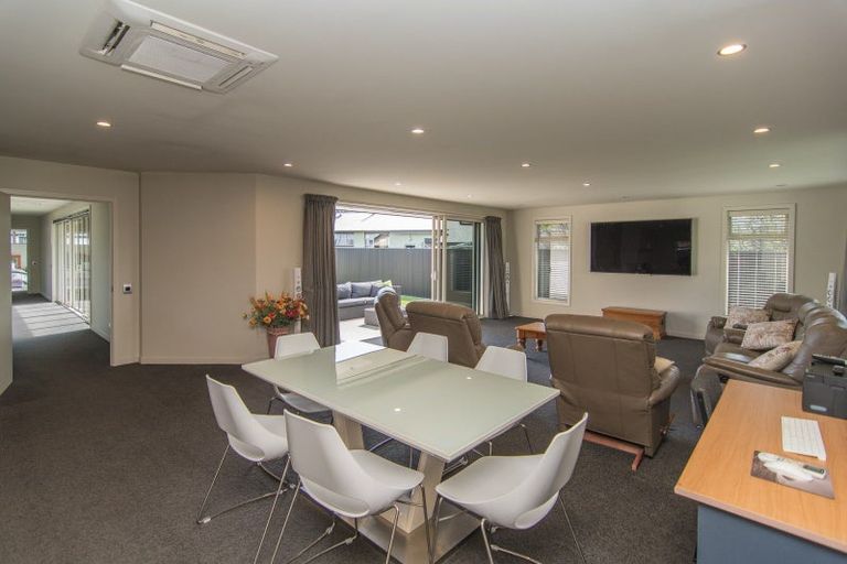 Photo of property in 16 Fox Street, Temuka, 7920