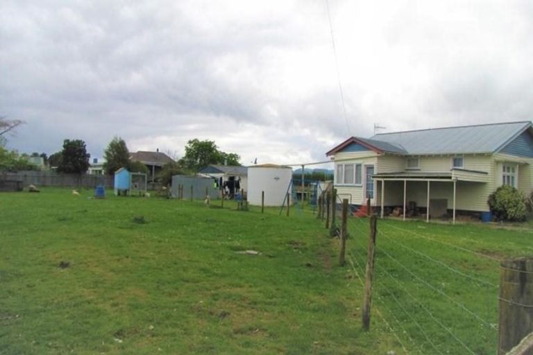 Photo of property in 142 Seddon Street, Patutahi, Gisborne, 4072